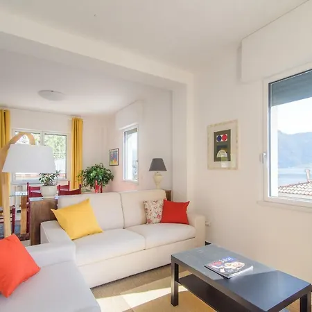 Сasa de vacaciones Al Pontile - The House Of Travelers Sala Comacina