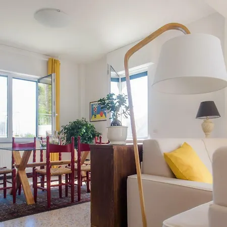 Al Pontile - The House Of Travelers * Sala Comacina