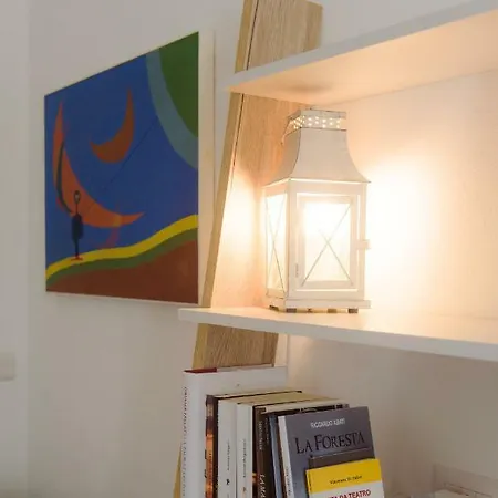 Al Pontile - The House Of Travelers Sala Comacina