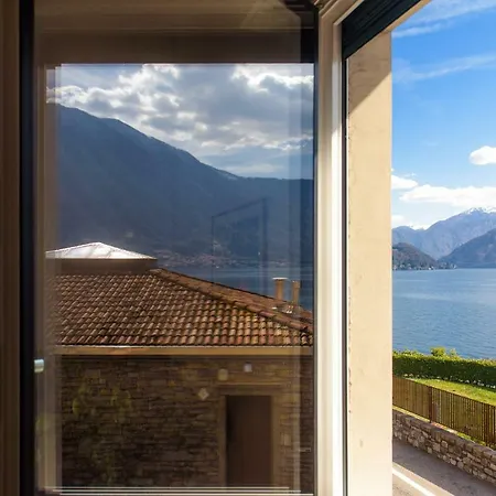 Al Pontile - The House Of Travelers Feriehus Sala Comacina