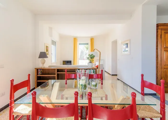 Al Pontile - The House Of Travelers Σπίτι διακοπών Sala Comacina