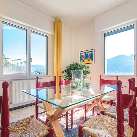 Al Pontile - The House Of Travelers * Sala Comacina